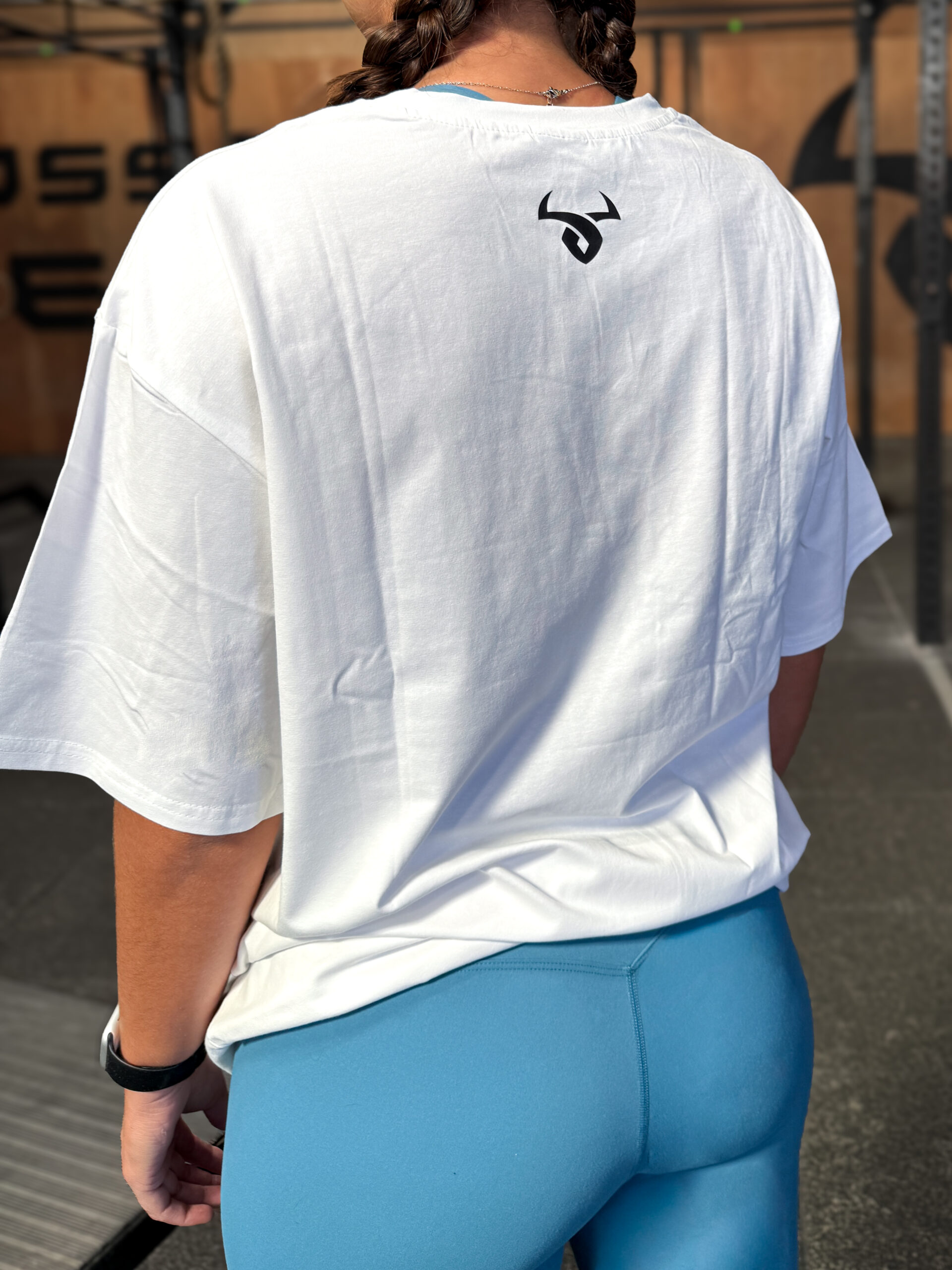 T-shirt Oversize "Snow White" – Image 3