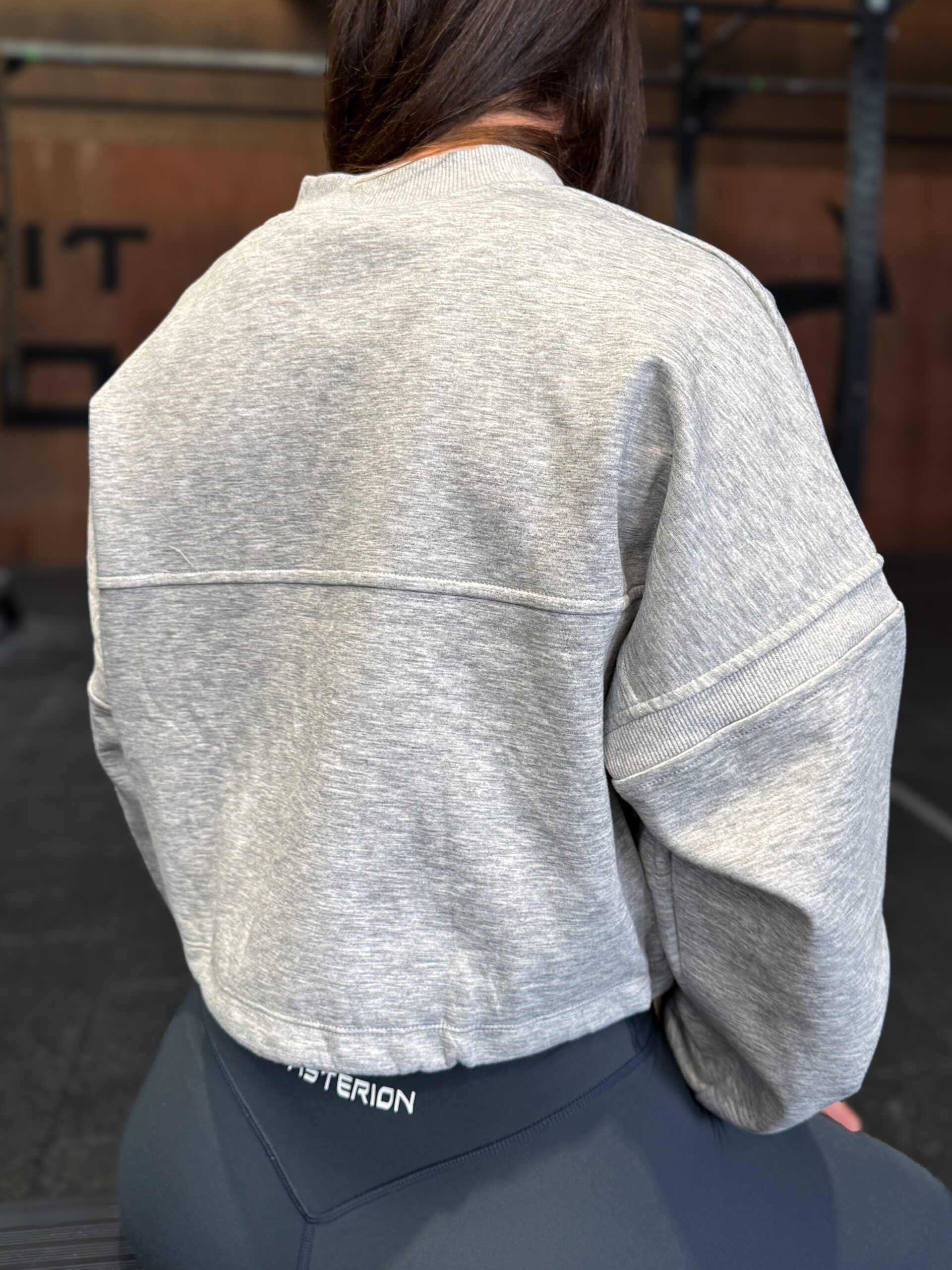 Pull Crop top "Light Grey" – Image 2