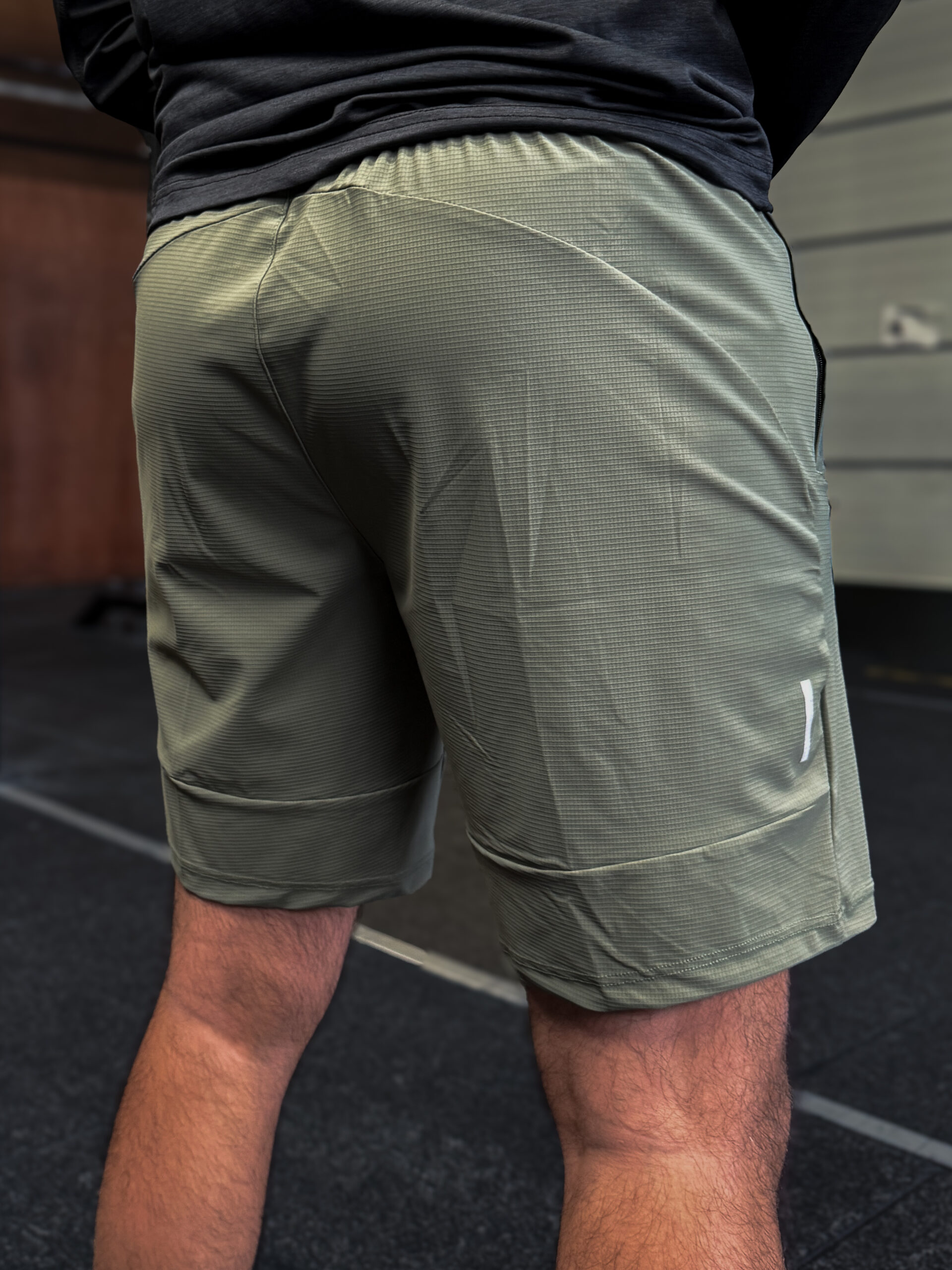 Short fitness "Light Army Green" – Image 2